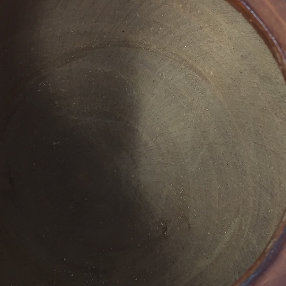 Beautiful little Hawaiian wooden trinket jar with lid - Picture 6 of 7